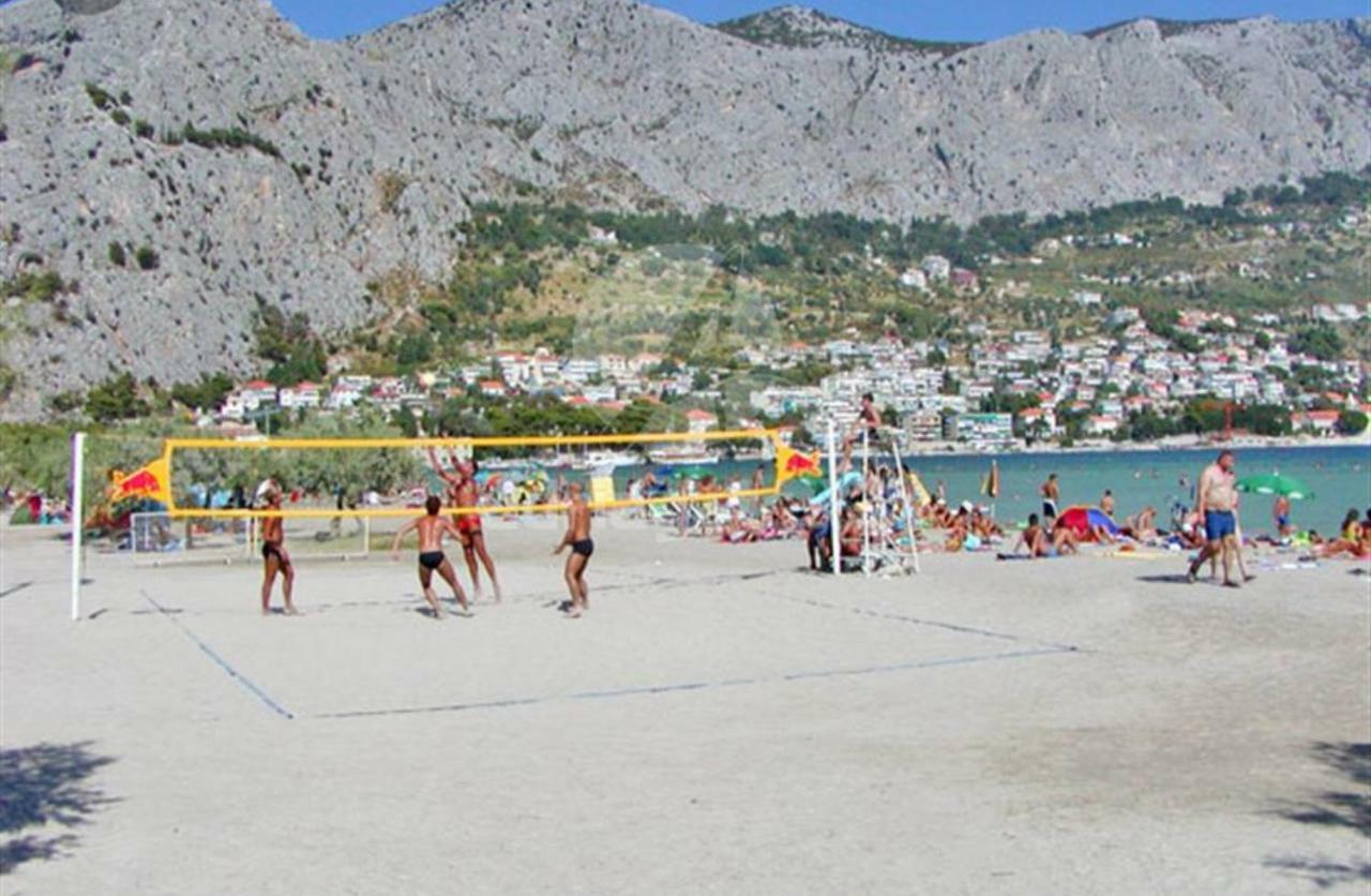 Apartments Elin Omiš Екстериор снимка